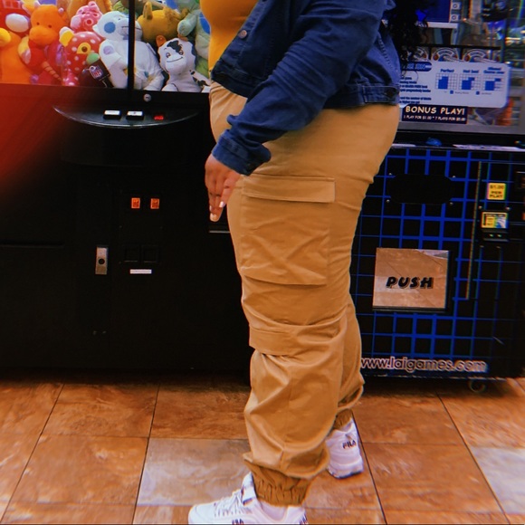 Oversized cargo pants - Picture 3 of 3